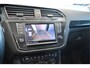 Volkswagen Tiguan 1.4 TSI ACT R-LINE navi pano camera trekhaak 150 pk !!