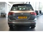 Volkswagen Tiguan 1.4 TSI ACT R-LINE navi pano camera trekhaak 150 pk !!
