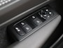 Volvo XC40 1.5 T5 Recharge R-Design 262PK Aut. Trekhaak, Achteruitrijcamera, Stoel en Achterbankverwarming, Navi, 19" LM Velgen, Adaptieve Cruise Control