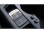 Volkswagen Touran 1.5 TSI 150pk R-Line & Highline 7-Zits Pano.Dak 18inch LM LED Adaptive Cruise Control A-Camera *Zeer Nette Touran*
