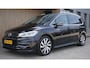 Volkswagen Touran 1.5 TSI 150pk R-Line & Highline 7-Zits Pano.Dak 18inch LM LED Adaptive Cruise Control A-Camera *Zeer Nette Touran*