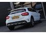 Mercedes-Benz GLA 180 Business Solution AMG Pano Stoelvw