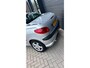 Peugeot 206 CC 1.6-16V CC LEDER | CV | CARPLAY | APK | NAP | ORIG NL AUTO!