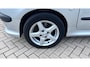 Peugeot 206 CC 1.6-16V CC LEDER | CV | CARPLAY | APK | NAP | ORIG NL AUTO!