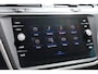 Volkswagen Tiguan 1.5 TSI R-Line Business+ 150PK / 110kW DSG, NL auto, 1e eigenaar nieuw door ons geleverd en onderhouden, wegklapbare trekhaak, R-Line in- en exterieur, keyless go & entry, panoramadak, 20" 'Suzuka' LMV, Apple Carplay & Android Auto, achteruitrijcamera, winterpakket (verwarmbare voorstoelen, verwarmbaar stuurwiel), assistentiepakket (dodehoeksensor (side assist)), LED Matrix (IQ.Lights), elektrische achterklep (easy open), elektrisch verstel-, verwarm- en inklapbare buitenspiegels (spiegelpakket), adaptieve cruise control (acc), digital cockpit pro, DAB+, spraakbediening, draadloze telefoonoplader, navigatie, parkeerassistent (park assist) etc.