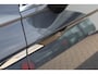 Volkswagen Tiguan 1.5 TSI R-Line Business+ 150PK / 110kW DSG, NL auto, 1e eigenaar nieuw door ons geleverd en onderhouden, wegklapbare trekhaak, R-Line in- en exterieur, keyless go & entry, panoramadak, 20" 'Suzuka' LMV, Apple Carplay & Android Auto, achteruitrijcamera, winterpakket (verwarmbare voorstoelen, verwarmbaar stuurwiel), assistentiepakket (dodehoeksensor (side assist)), LED Matrix (IQ.Lights), elektrische achterklep (easy open), elektrisch verstel-, verwarm- en inklapbare buitenspiegels (spiegelpakket), adaptieve cruise control (acc), digital cockpit pro, DAB+, spraakbediening, draadloze telefoonoplader, navigatie, parkeerassistent (park assist) etc.