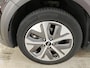 Kia Niro EV E-Niro 64 kWh 204 pk DynamicPlusLine | SOH 100% | Trekhaak | Schuifdak | Stuur- en Stoelverwarming | Camera | PDC V+A| CarPlay