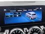 Mercedes-Benz GLA 250 e Business AMG Plug-In Hybride 5 spaaks lichtmetalen velgen | MBUX wide screen| Navigatie | elect bed. voorstoelen met memory | Trekhaak | parking support met camera | Inclusief 24 maanden Mercedes-Benz Certified garantie voor Europa.