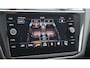 Volkswagen Tiguan 2.0 TSI 221pk 4Motion DSG R-Line *Eyecatcher* 21inch BBS Motorsport Verlaagd By KW Black Optik Virtual Leder Standkachel *Unieke Tiguan*
