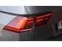 Volkswagen Tiguan 2.0 TSI 221pk 4Motion DSG R-Line *Eyecatcher* 21inch BBS Motorsport Verlaagd By KW Black Optik Virtual Leder Standkachel *Unieke Tiguan*