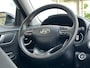 Hyundai Kona 1.6 GDI HEV Fashion Cruisecontrol | Navigatiesysteem | Achterruitrijcamera | Lichtmetalenvelgen | Parkeersensoren achter| Climate control | Headup-Display |