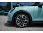 MINI Cooper S 3-Deurs 2.0 Classic M l Panorama dak l  18 inch velgen l Head-up Display l Harman/kardon Surround Sound System | Ocean Wave Green l achteruitrijcamera l Extra getint glas l