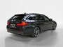 BMW 5-Serie Touring 530e xDrive M-Sport I Shadowline I Leder I 360 Camera I Luchtvering achter
