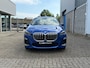 BMW 2-Serie Active Tourer 225e xDrive M SPORT | Navigatie | Cruise | Leder | Camera | Clima | 18".