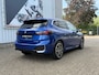 BMW 2-Serie Active Tourer 225e xDrive M SPORT | Navigatie | Cruise | Leder | Camera | Clima | 18".
