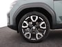 Dacia Bigster 1.8 Hybrid 155 Limited Edition / PANORAMA DAK / DODEHOEK DETECTIE / STOEL- EN STUURVERWARMNG / SEMI ELEKTRISCH VERSTELBARE BESTUURDERSTOEL /