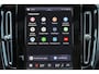 Volvo XC40 Recharge Core 70 kWh - Parkeercamera achter - Verwarmde voorstoelen & stuur - Parkeersensoren voor & achter - Draadloze tel. lader - Cruise control - Warmtepomp - Extra getint glas - 19' LMV