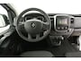 Renault Trafic 2.0 dCi T29 L2H1 | Airco | Cruise | Camera | Trekhaak | 3 Zits | 2xSchuifdeur