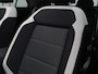 Volkswagen T-Roc 1.5 TSI Sport Business R 150PK DSG Panoramadak, R-Line, Keyless, Virtual Cockpit, Elektr. Achterklep, Stoelverwarming, Achteruitrijcamera, 19" LM Velgen