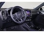 Volvo XC40 Recharge Plus 70 kWh - IntelliSafe Assist & Surround - Parkeercamera achter - Verwarmde voorstoelen & stuur - Parkeersensoren voor & achter - Draadloze tel. lader - Warmtepomp - Extra getint glas - 19' LMV