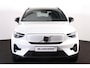 Volvo XC40 Recharge Plus 70 kWh - IntelliSafe Assist & Surround - Parkeercamera achter - Verwarmde voorstoelen & stuur - Parkeersensoren voor & achter - Draadloze tel. lader - Warmtepomp - Extra getint glas - 19' LMV