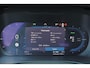Volvo XC40 Recharge Plus 70 kWh - IntelliSafe Assist & Surround - Parkeercamera achter - Verwarmde voorstoelen & stuur - Parkeersensoren voor & achter - Draadloze tel. lader - Warmtepomp - Extra getint glas - 19' LMV