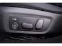 BMW 3-Serie 330e M Sport Edition Active Cruise Control - Elektrisch verstelbare/verwarmde voorstoelen - Head up - Sportstoelen - Parking Assistant Plus - Extra getint glas - Comfort Access - Elektrische achterklep -