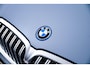 BMW 3-Serie 330e M Sport Edition Active Cruise Control - Elektrisch verstelbare/verwarmde voorstoelen - Head up - Sportstoelen - Parking Assistant Plus - Extra getint glas - Comfort Access - Elektrische achterklep -