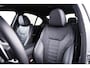 BMW 3-Serie 330e M Sport Edition Active Cruise Control - Elektrisch verstelbare/verwarmde voorstoelen - Head up - Sportstoelen - Parking Assistant Plus - Extra getint glas - Comfort Access - Elektrische achterklep -
