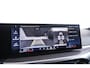 BMW 3-Serie 330e M Sport Edition Active Cruise Control - Elektrisch verstelbare/verwarmde voorstoelen - Head up - Sportstoelen - Parking Assistant Plus - Extra getint glas - Comfort Access - Elektrische achterklep -