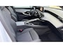 Peugeot E-3008 Allure | Elektrische parkeerrem | Extra getinte achterste zijruiten en achterruit