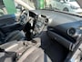 Kia Carens 2.0 CVVT X-ECUTIVE LEDER NAVIGATIE