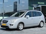 Kia Carens 2.0 CVVT X-ECUTIVE LEDER NAVIGATIE