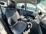 Kia Carens 2.0 CVVT X-ECUTIVE LEDER NAVIGATIE