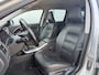 Volvo V70 2.0 T4 Polar Luxury Automaat | Leder | Navi | Xenon | Standkachel