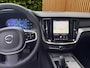 Volvo V60 2.0 B4 Plus Dark Aurora Silver Trekhaak | Pano| 360cam | 19'' lichtmetaal| Leder | Harman&Kardon |