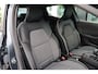 Renault Clio 1.6 E-Tech Hybrid 140 Intens | Trekhaak | Climate Control | Carplay | Allseasons