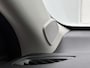 Toyota Yaris 1.5 Hybrid 115 Dynamic Comfort Pack | BTW voertuig | Dodehoek detectie | Stoel+stuurverwarming | Parkeersensoren voor+achter | Draadloze telefoonlader | Apple CarPlay/Android auto |