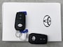 Toyota Yaris 1.5 Hybrid 115 Dynamic Comfort Pack | BTW voertuig | Dodehoek detectie | Stoel+stuurverwarming | Parkeersensoren voor+achter | Draadloze telefoonlader | Apple CarPlay/Android auto |