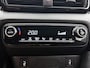 Toyota Yaris 1.5 Hybrid 115 Dynamic Comfort Pack | BTW voertuig | Dodehoek detectie | Stoel+stuurverwarming | Parkeersensoren voor+achter | Draadloze telefoonlader | Apple CarPlay/Android auto |