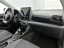 Toyota Yaris 1.5 Hybrid 115 Dynamic Comfort Pack | BTW voertuig | Dodehoek detectie | Stoel+stuurverwarming | Parkeersensoren voor+achter | Draadloze telefoonlader | Apple CarPlay/Android auto |