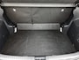 Toyota Yaris 1.5 Hybrid 115 Dynamic Comfort Pack | BTW voertuig | Dodehoek detectie | Stoel+stuurverwarming | Parkeersensoren voor+achter | Draadloze telefoonlader | Apple CarPlay/Android auto |