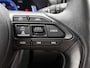 Toyota Yaris 1.5 Hybrid 115 Dynamic Comfort Pack | BTW voertuig | Dodehoek detectie | Stoel+stuurverwarming | Parkeersensoren voor+achter | Draadloze telefoonlader | Apple CarPlay/Android auto |