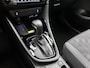 Toyota Yaris 1.5 Hybrid 115 Dynamic Comfort Pack | BTW voertuig | Dodehoek detectie | Stoel+stuurverwarming | Parkeersensoren voor+achter | Draadloze telefoonlader | Apple CarPlay/Android auto |