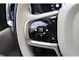 Volvo V60 Cross Country 2.0 B5 AWD Pro | ACC | Panoramadak | Harman/Kardon | Keyless | Memory | Trekhaak | Camera | BLIS | 19 Inch