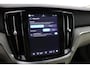 Volvo V60 Cross Country 2.0 B5 AWD Pro | ACC | Panoramadak | Harman/Kardon | Keyless | Memory | Trekhaak | Camera | BLIS | 19 Inch