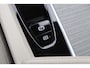 Volvo V60 Cross Country 2.0 B5 AWD Pro | ACC | Panoramadak | Harman/Kardon | Keyless | Memory | Trekhaak | Camera | BLIS | 19 Inch