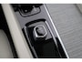 Volvo V60 Cross Country 2.0 B5 AWD Pro | ACC | Panoramadak | Harman/Kardon | Keyless | Memory | Trekhaak | Camera | BLIS | 19 Inch