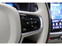 Volvo V60 Cross Country 2.0 B5 AWD Pro | ACC | Panoramadak | Harman/Kardon | Keyless | Memory | Trekhaak | Camera | BLIS | 19 Inch