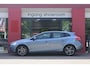 Volvo V40 2.0 T3 153pk Nordic+ | Origineel NL | Trekhaak | Rijklaar |